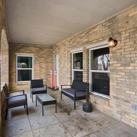 Apartamento East Downtown Micro-Luxe Container Living Pod #9 Houston Exterior foto