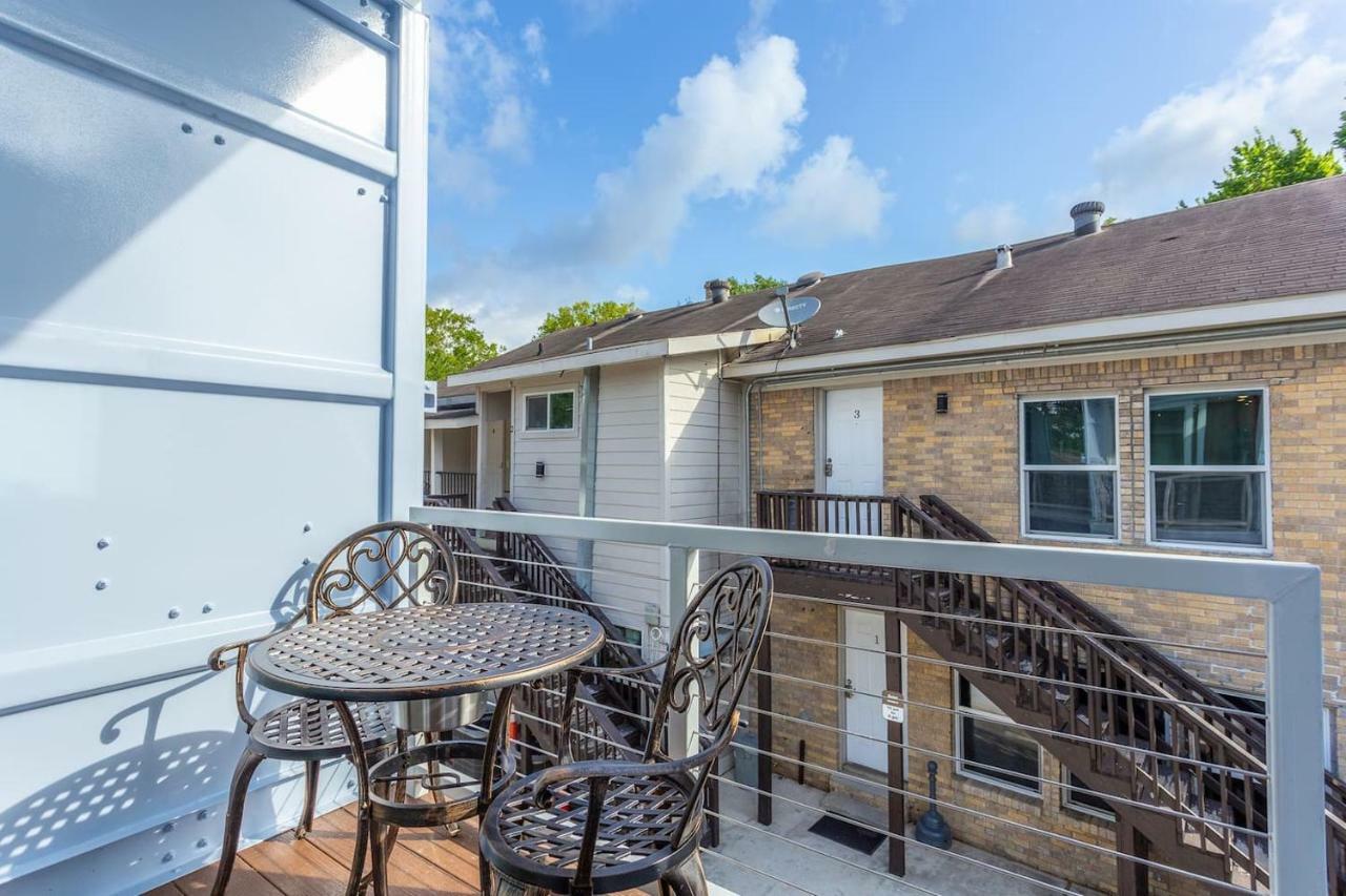 Apartamento East Downtown Micro-Luxe Container Living Pod #9 Houston Exterior foto